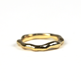 Wavy silver ring